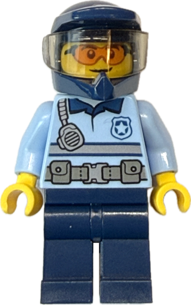 LEGO Polizei Minifigur mit Einsatzhelm und Visier Vorderansicht