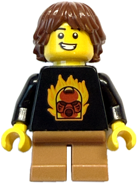 LEGO Minifigur Junge mit schwarzem Shirt und Flammenmotiv Vorderansicht